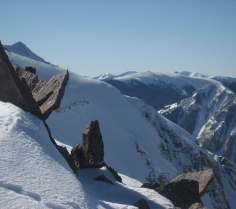 Snow-covered Prospect ridgeline in the Telluride Ski Area above Alta Lakes Basin