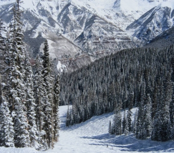 Portrait view from the bottom of Joint Point where it intersects Mammoth at Telluride Ski Resort.